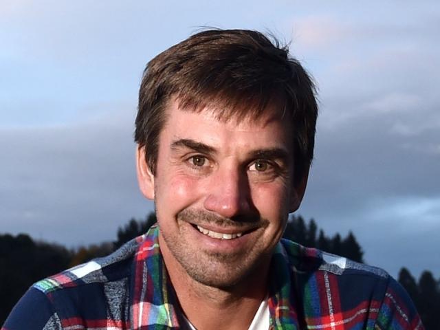 Alejandro Pastor.
