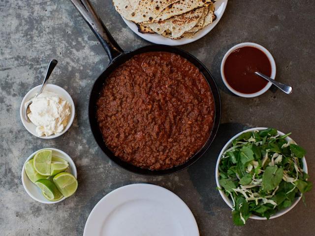 Vension chilli with flatbread, sour cream and chipotle sauce. Photos: Emma Willetts