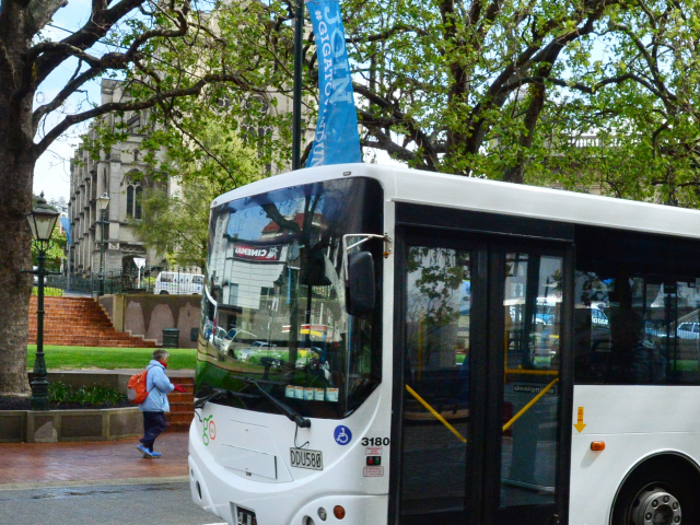 gen_y_using_public_transport_more_557a74d9e0.png