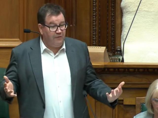 Grant Robertson (left) and Michael Woodhouse squared off in Parliament on Wednesday and Thursday. 