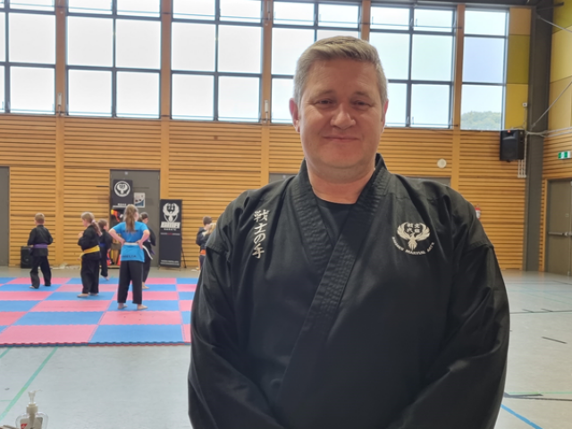 Sensei Chris Cameron. Photo: RNZ / Rachel Graham