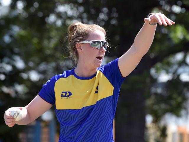 Kirstie Gordon bowling at a recent Sparks training. PHOTO: ODT FILES