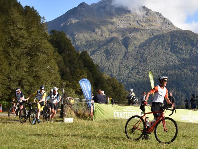 Kathmandu Coast to Coast competitors transition from cycling to the alpine run over Goat Pass....
