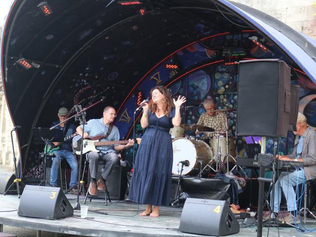 The Katrina Bristow Band perform on the main stage in Harbour St, Oamaru. PHOTOS: JULES CHIN