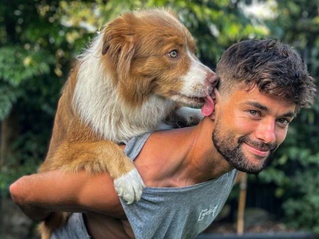 New Highlander Andrew Knewstubb with best mate Benji during a Cancer Society fundraiser last year...