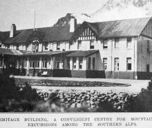 The state-owned Hermitage hotel at the Mount Cook township. — Otago Witness, 31.10.1922