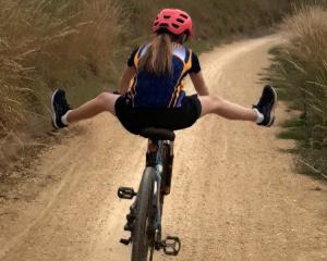 Imogen Luke (12), of Balclutha, on the Clutha Gold Cycle Trail on January 4. PHOTO: ANDRENA KING