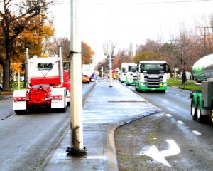 The truck parade had motor-heads and enthusiasts packed out on Main St, as the best of the best...