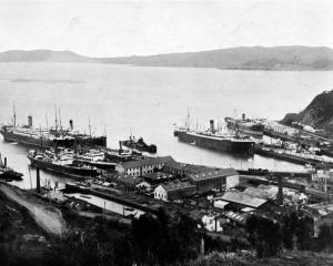 A busy day at Port Chalmers wharves on November 4, 1914: The ships include the Home liners...