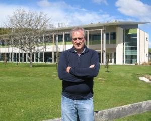 AgResearch Invermay scientist John McEwan. Photo by Neal Wallace.