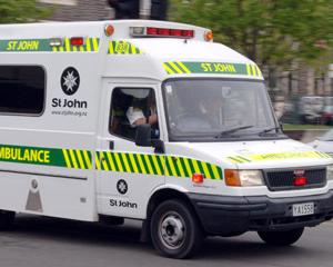ambo_jpg_4efabe6d8c.jpg