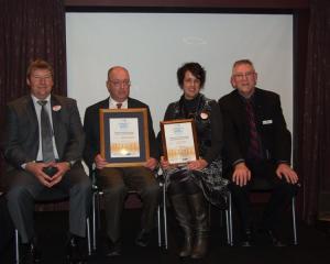 Clutha deputy mayor Hamish Anderson, Gabriel's Gully Goldrush 150th Committee co-chairman Wayman...