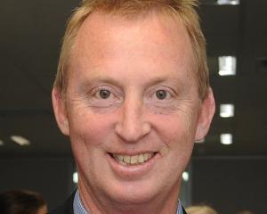 Peter McIntyre