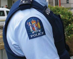 Police_shirt1.JPG