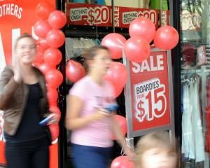Shoppers on Dunedin's George St look for bargains on Boxing Day. Photo by Peter McIntosh.