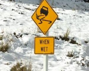 snow_roadcrop.jpg