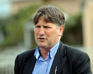Tahuna Normal Intermediate principal Tony Hunter.