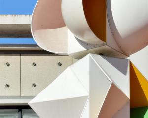 The Derek Ball kinetic sculpture, Dunedin Library Plaza. Photo by Gerard O'Brien.