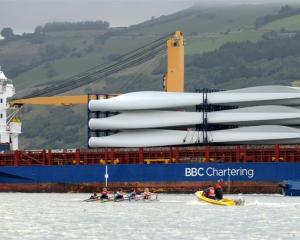 The first shipment of blades, nacelles and hubs for wind turbines at the Mahinerangi wind farm...