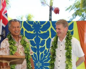 Cook Islands Prime Minister Henry Puna (left) with NZ Prime Minister Bill English. Photo: NZ Herald