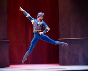 Joseph Skelton (Romeo) doesn’t let a little metal in his leg slow him down. PHOTO: STEPHEN A’COURT