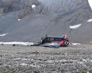 A general view of the accident site of a Junkers Ju-52 airplane near Flims. Photo: Kantonspolizei...