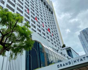 Management at the hotel - the Grand Hyatt Singapore - said they had cleaned extensively and were...