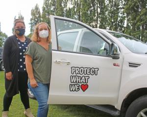 Oamaru Pacific Island Community Group Covid-19 vaccination navigator Jane Taafaki (left) and...
