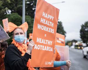 Health workers striking outside Hutt Hospital last week. Photo: RNZ 