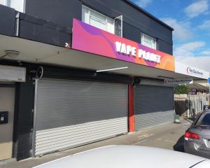 Vape Planet on Lincoln Rd is due to open soon. Photo: Star News