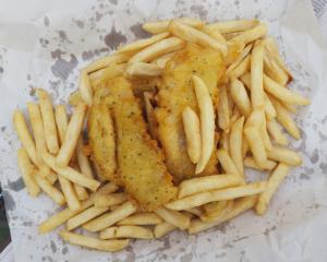 There are many benefits of eating fish, but these decline if your fish is deep fried. PHOTO:...
