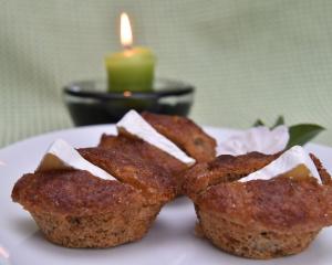These muffins are nice served with blue cheese. Photo: Gregor Richardson
