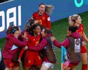 Spain's Salma Paralluelo celebrates with teammates after scoring the winning goal. Photo: Reuters