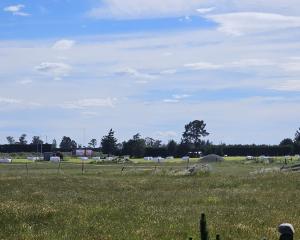 The Larcombs Rd site is likely to become home to a Drummond and Etheridge distribution warehouse....