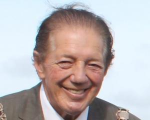 Sir Tim Shadbolt
