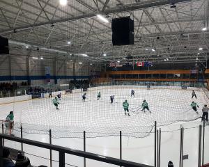 Ice hockey match between the Dunedin Thunder and West Auckland Admirals, at the Dunedin Ice...