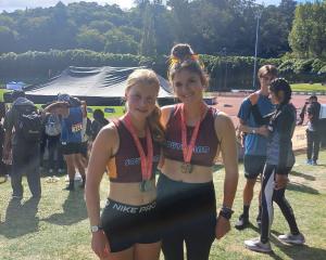 Zoe Muir with her gold medal, and former Gore athlete and Olympian javelin thrower Tori Moorby ...