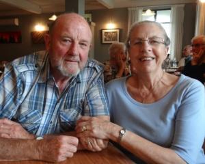 Faye (Frances Anne) Phelps and her late husband Bill. Photo: Supplied via RNZ