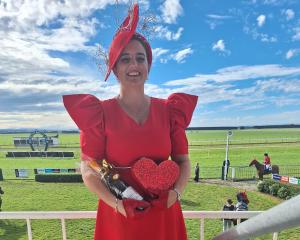 REPORT & PHOTO: NINA TAPU