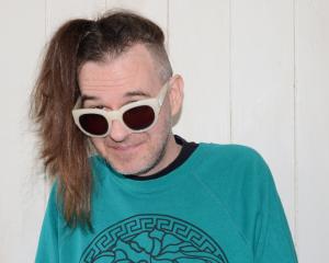 Pat Kraus returns to Dunedin for two gigs.