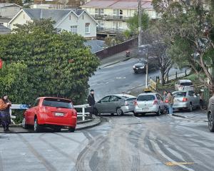 3 car pile up