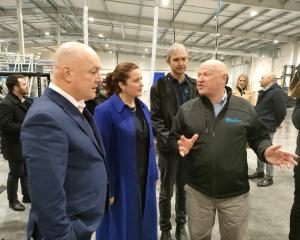 Prime Minister Christopher Luxon and Finance Minister Nicola Willis hear from Sutton Tools...