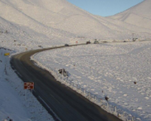 Thick snow remains about the Lindis Pass (State Highway 8) in Central Otago this morning. Photo:...