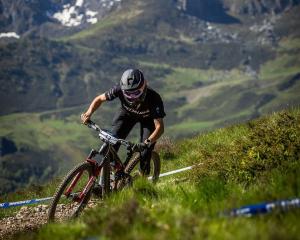 Winni Goldsbury speeds through the Loudenvielle scenery. PHOTO: SPECIALIZED