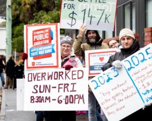 Teachers protest in Wellington last month. Photo: RNZ 