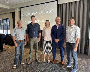 Prize winners Chris Nicolson and Courtenay Ballagh (second and third from left) pose with merino...