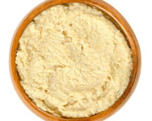 Foodstuffs continued to sell recalled hummus (file photo). Photo: Getty Images