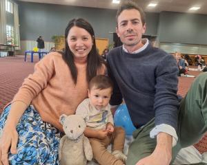 REPORT & PHOTO: NINA TAPU