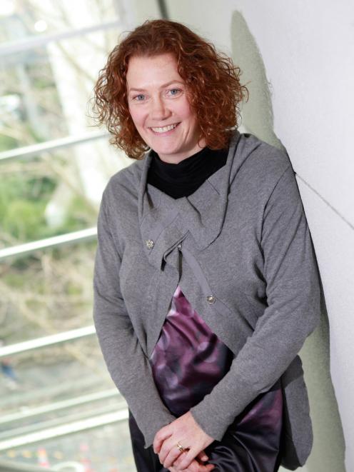 Assoc Prof Sara Walton