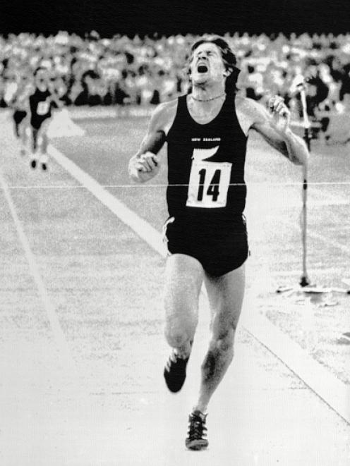 John Walker breaking the tape in Gotherburg. Photo: Getty Images
